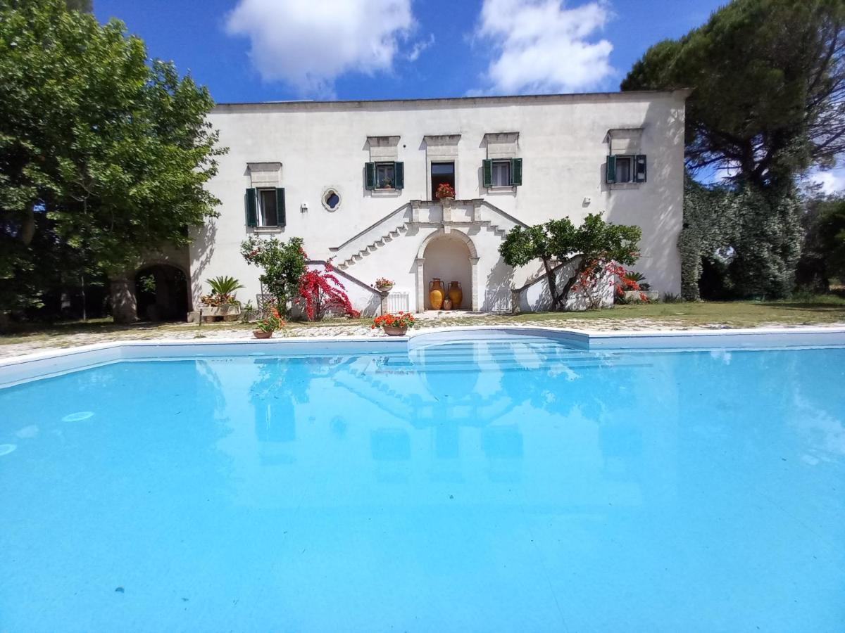 Willa Masseria Incantamento Bouganville Latiano